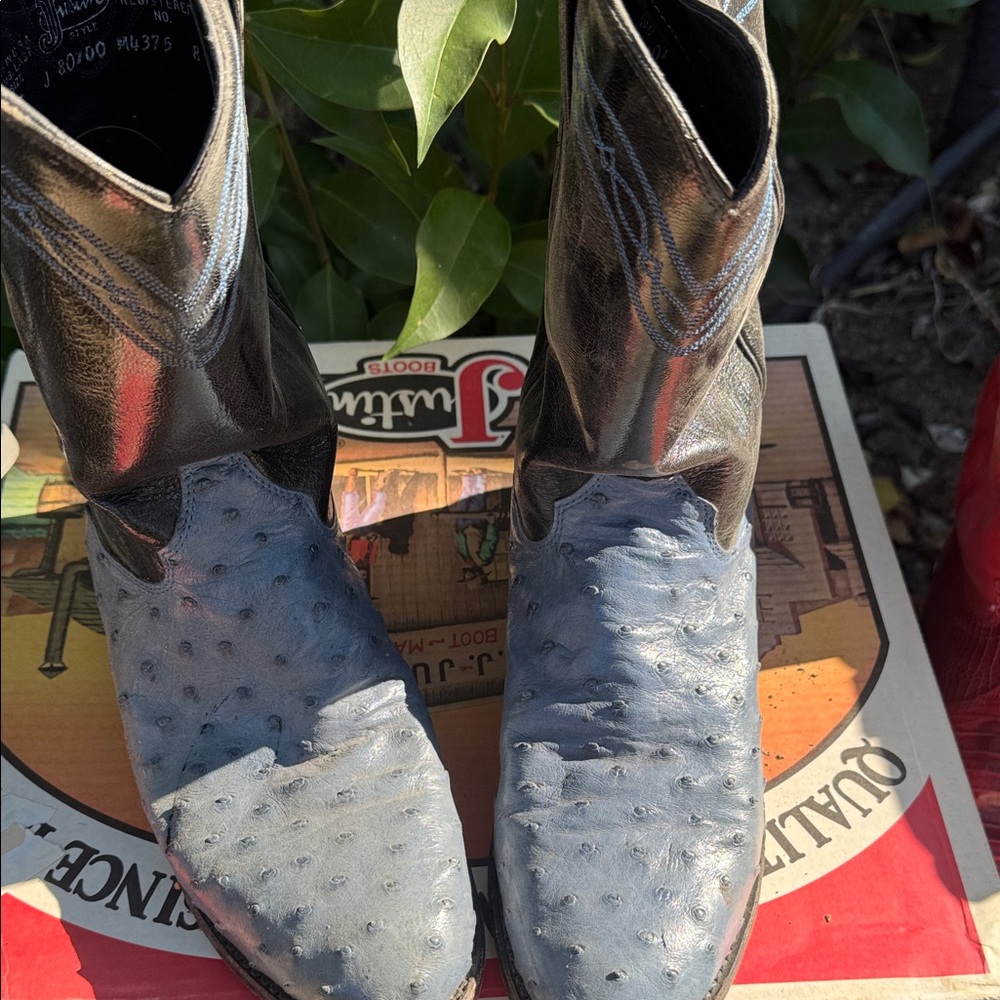 Justin Boots Black and Gray Leather Footwear